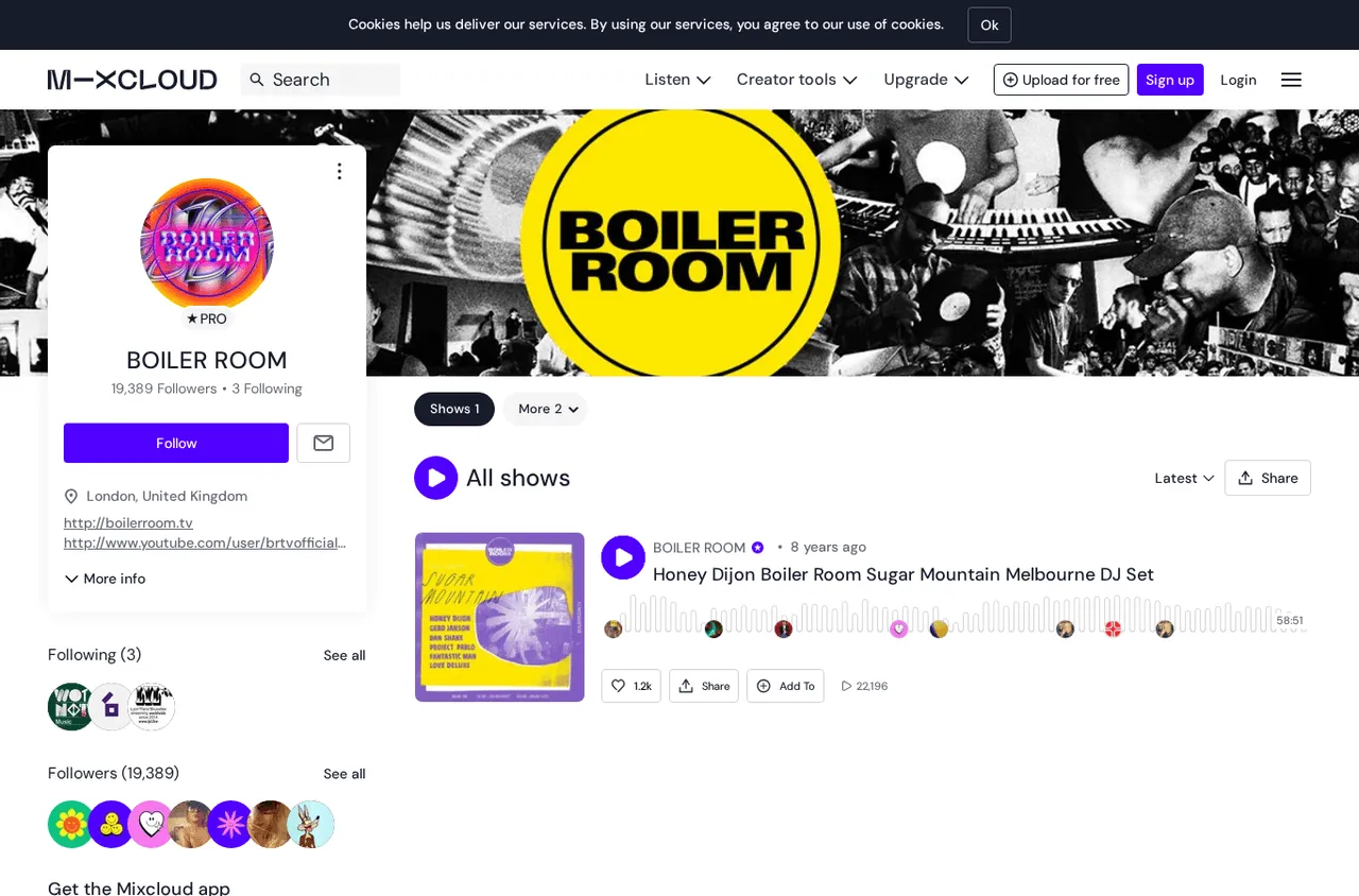 Mixcloud profile showing nofollow external profile links